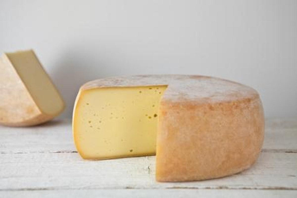 Produktfoto zu Deichkäse, alt