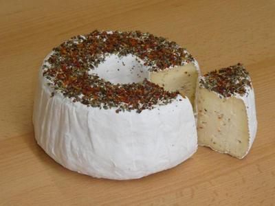 Produktfoto zu Belriether Dorfkäse Basilikum